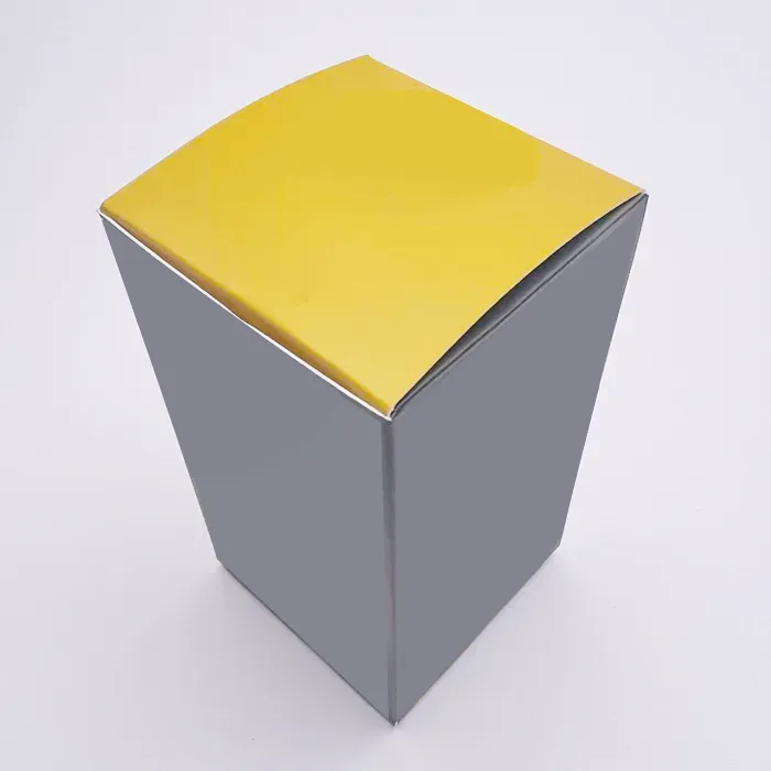 กล่องหลอดไฟ